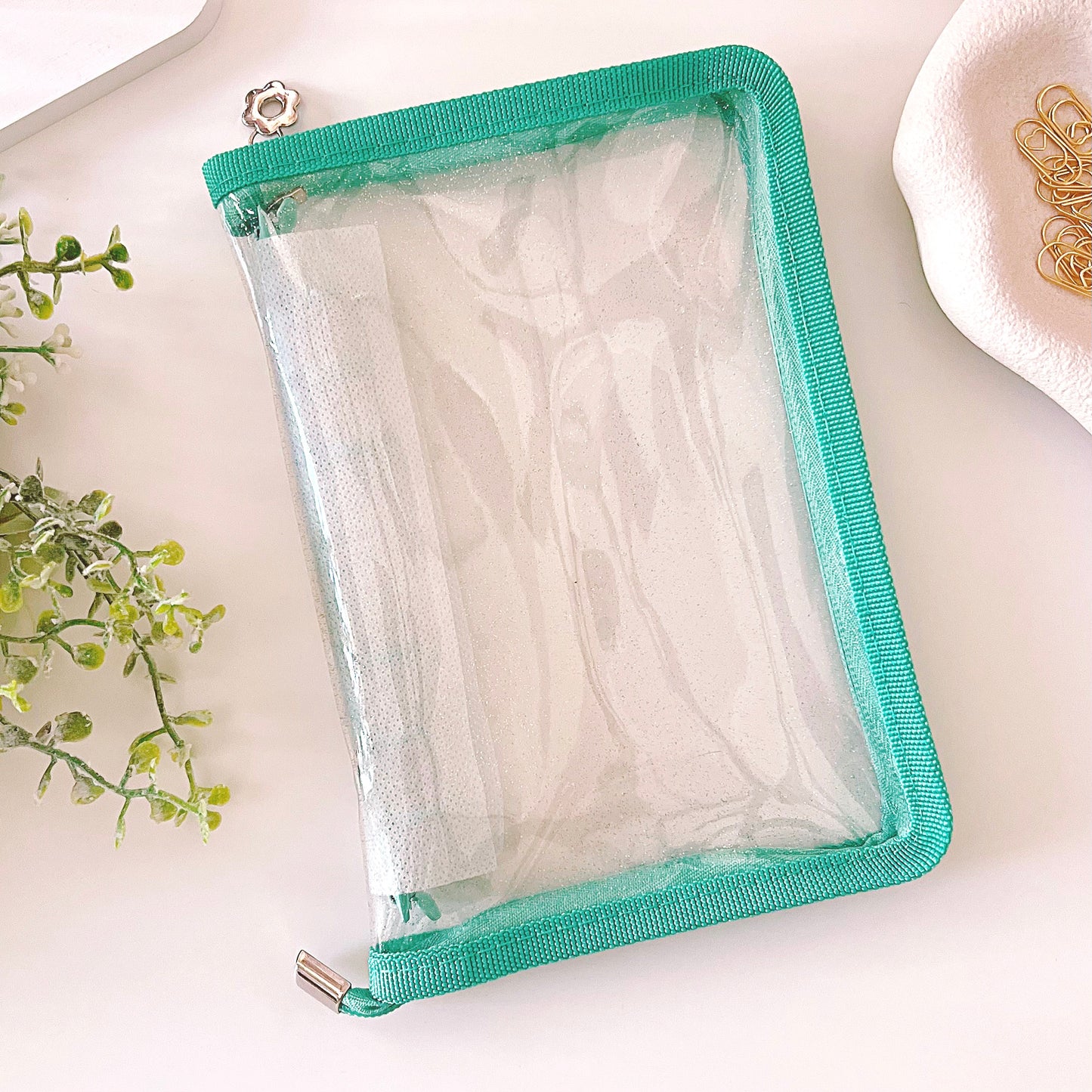 A6 CLEAR GLITTER BINDER
