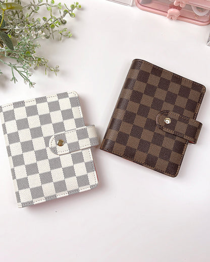 CHECKERED BUDGET BINDER