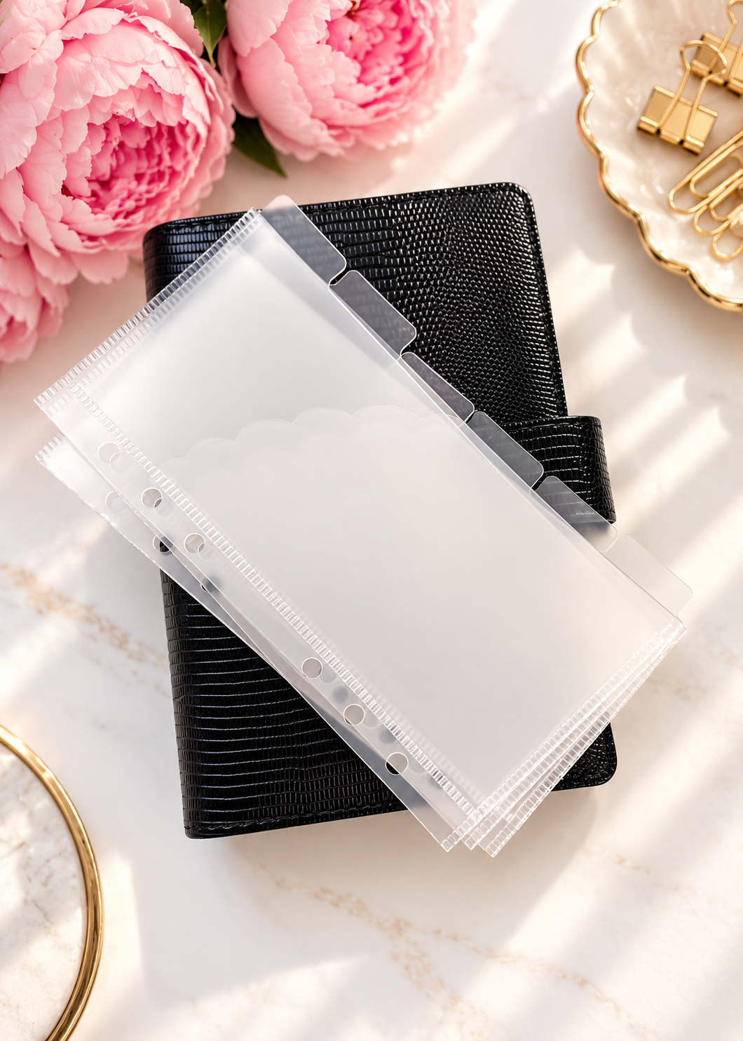 Frosted Scalloped Tabbed Envelopes